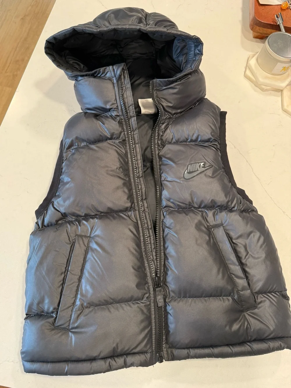 Nike Kids Black Hooded Puffer Vest